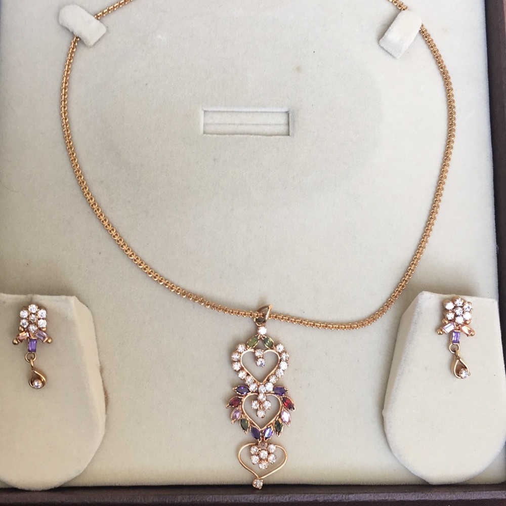 Jewelry - Picture 4 of 4
